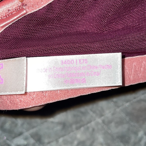 Victoria Secret Pink Maroon and Pink Lace Date Night Push Up Bra - Size 34DD. - Picture 4 of 6